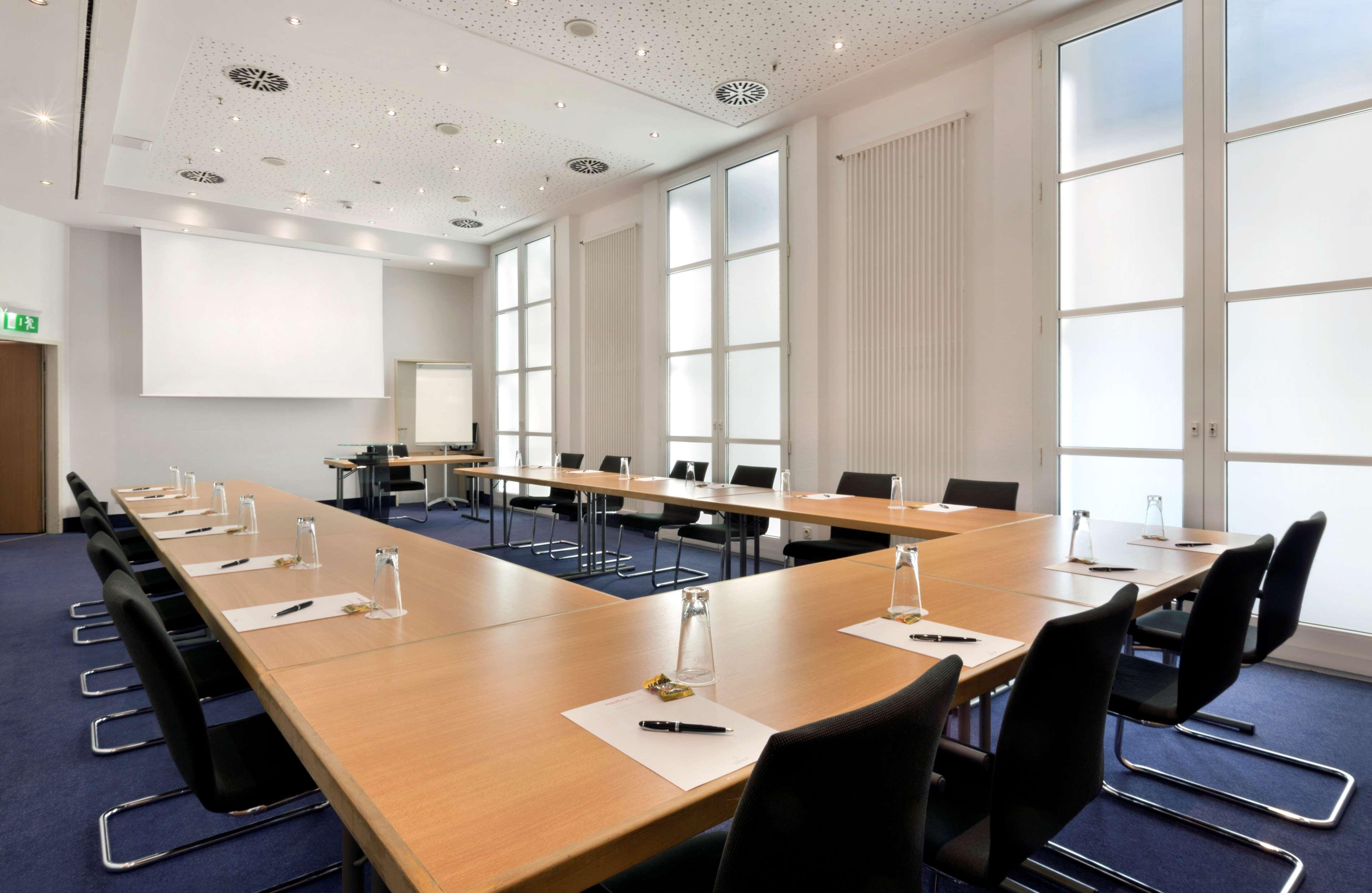 Flemings Frankfurt-central Hotel 4*